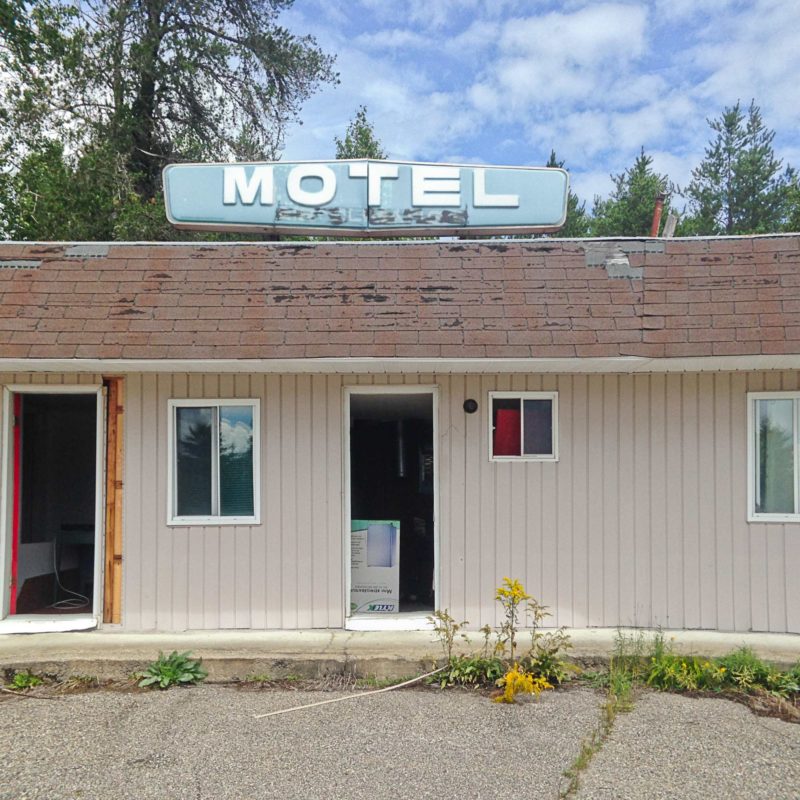 frontieres-motel-scrap